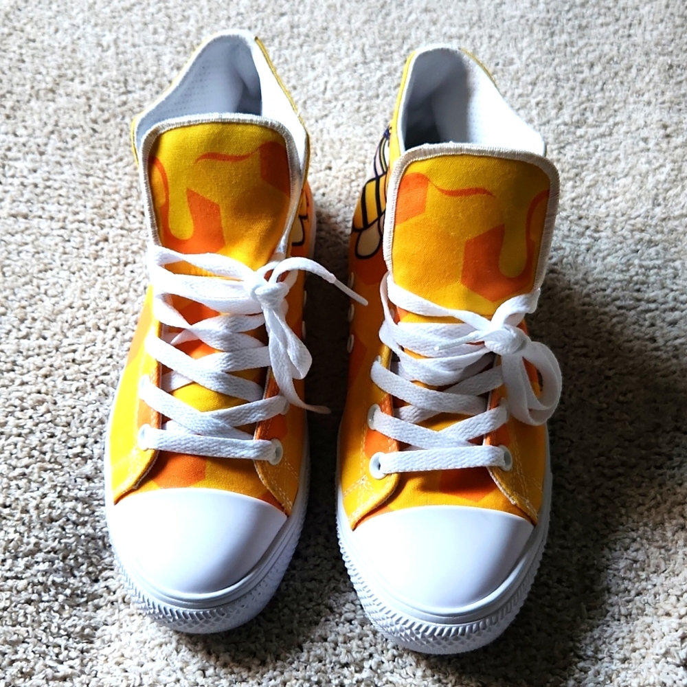 Brand New! Bee themed High Tops Size 7